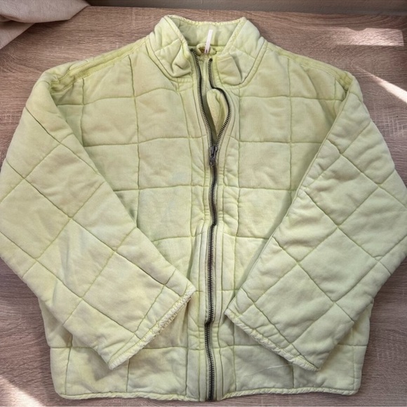 Free People Jackets & Blazers - Free People Dolman Quilted Knit Jacket in Lime Green Size Small